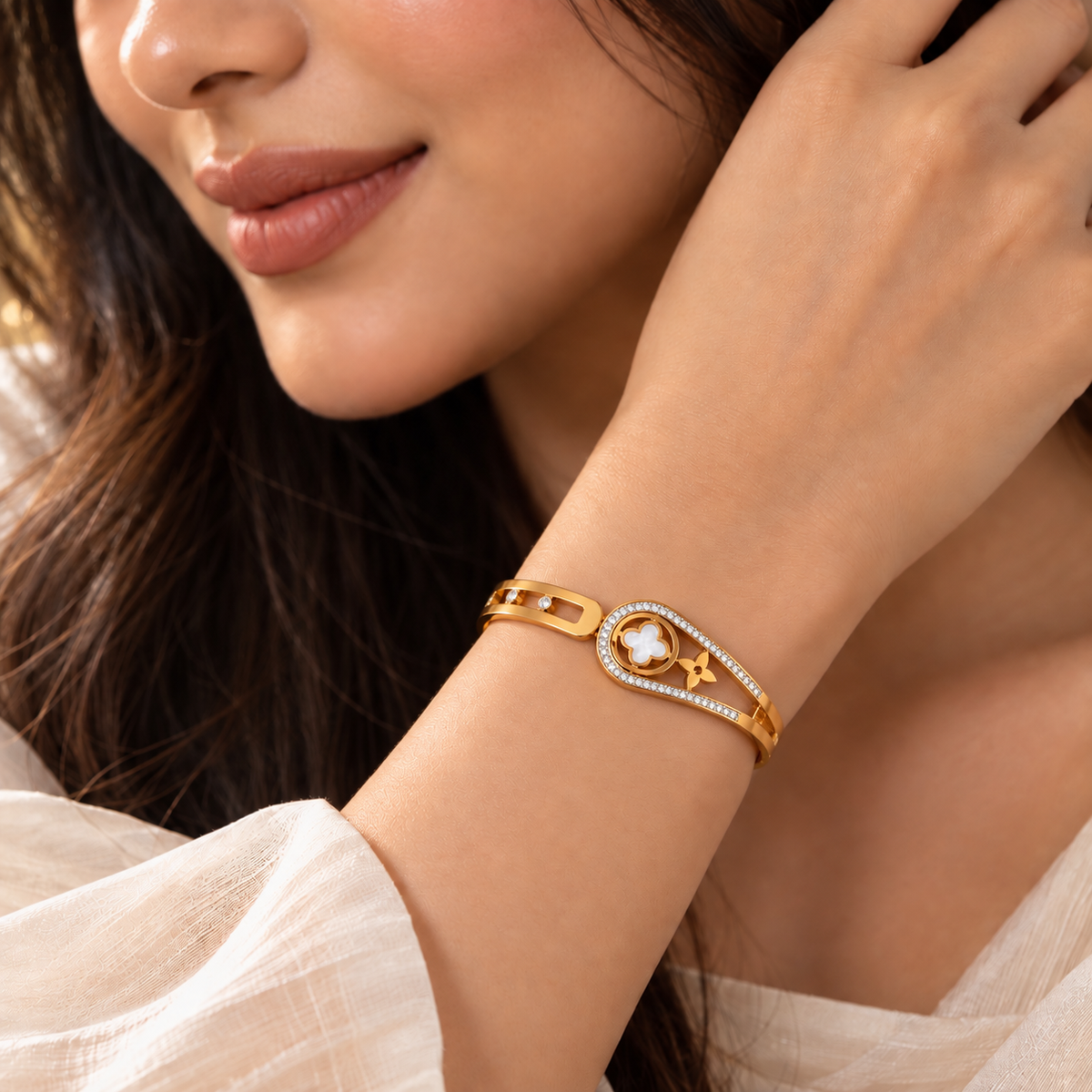JARSÉA Floral Luxe Dual-Band Bracelet
