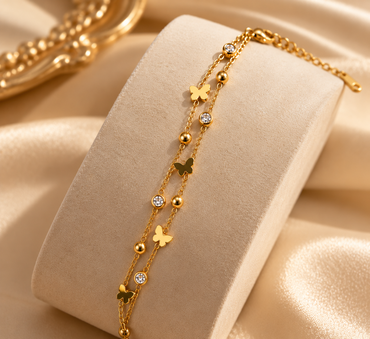 JARSÉA Floral Double-Strand Bracelet