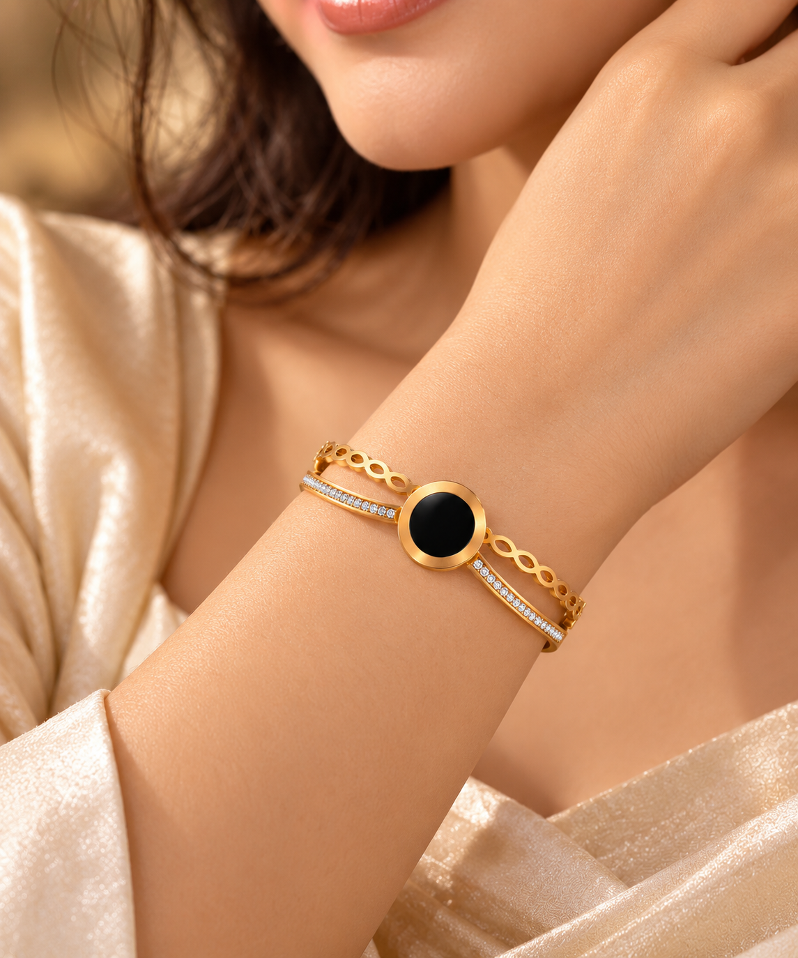 JARSÉA Noir Luxe Bracelet