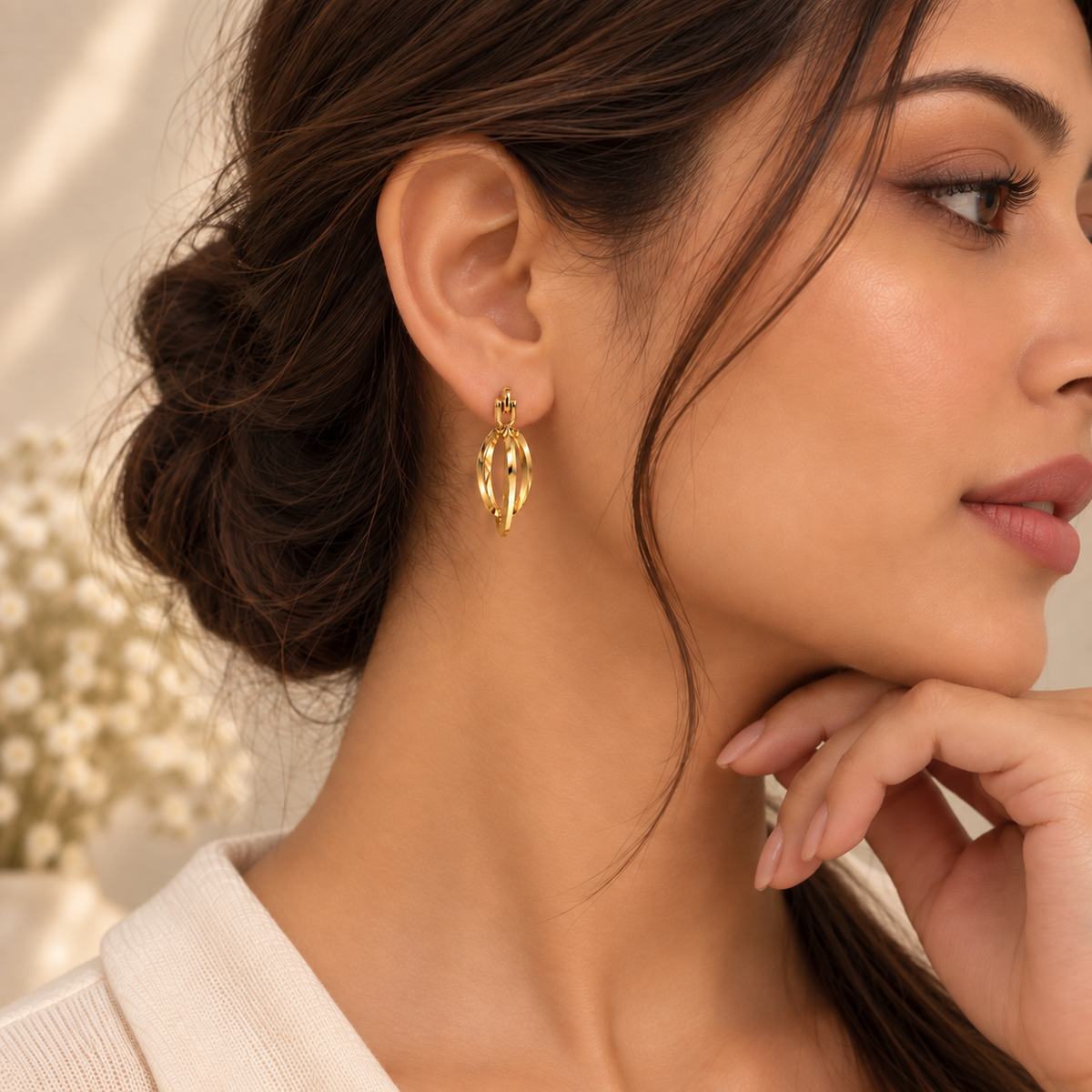 JARSÉA Sculpted Oval Drop Earrings