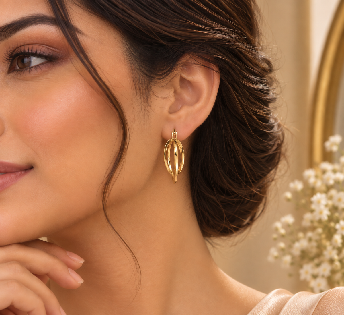 JARSÉA Sculpted Oval Drop Earrings